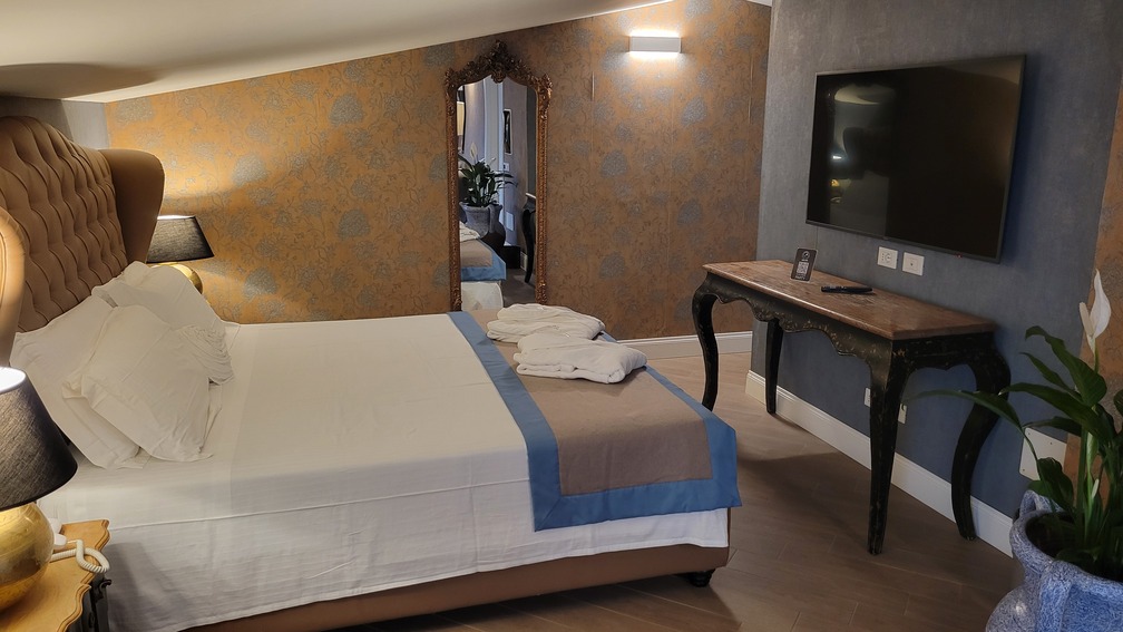 Rooftop Suite · Marina Holiday · 2