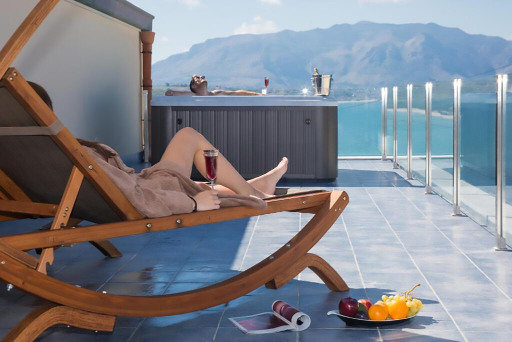 Rooftop Suite · Marina Holiday · 4